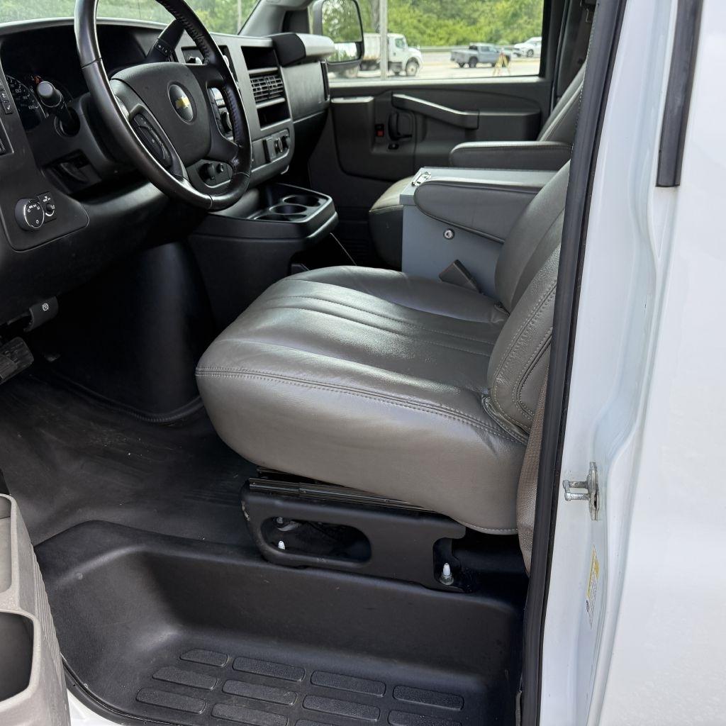 Chevrolet Express 3500 Cargo 2020