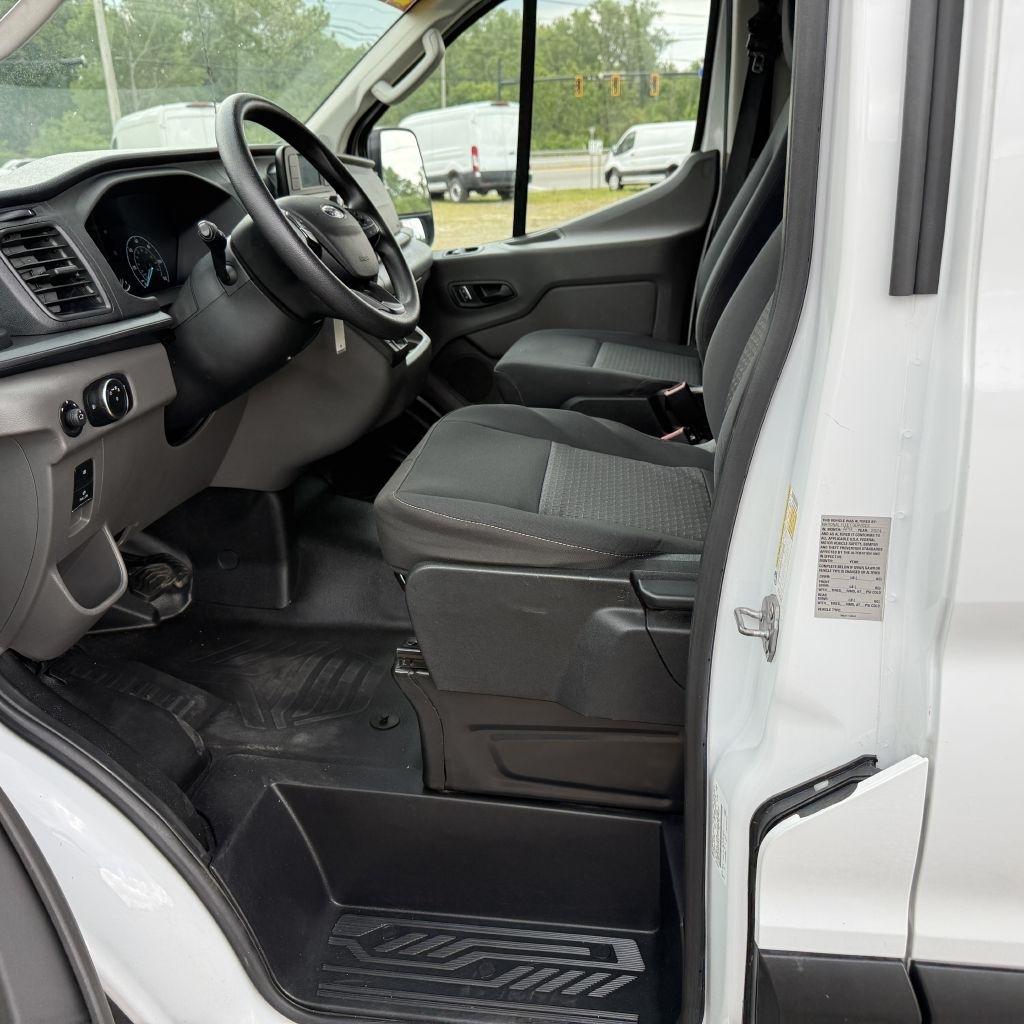 Ford Transit 250 Van 2024