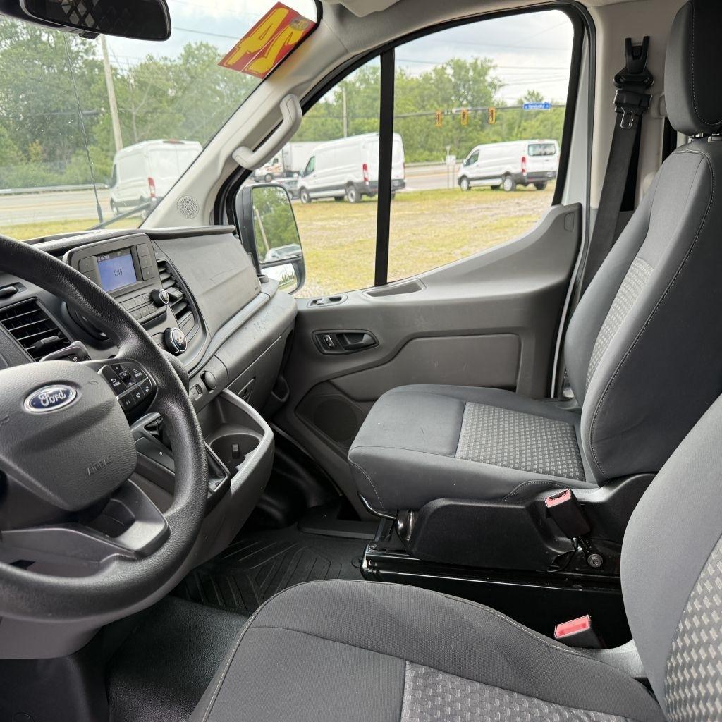 Ford Transit 250 Van 2024