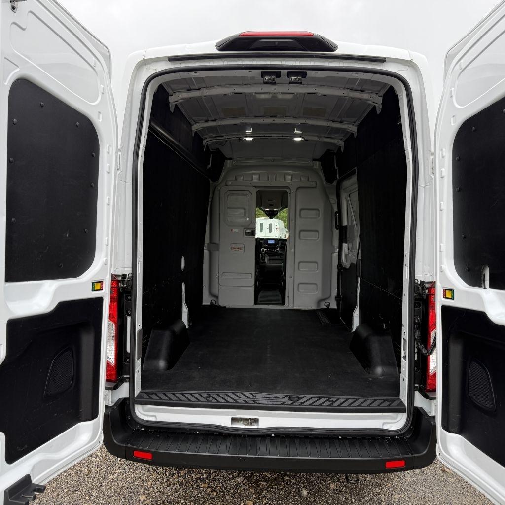 Ford Transit 250 Van 2025