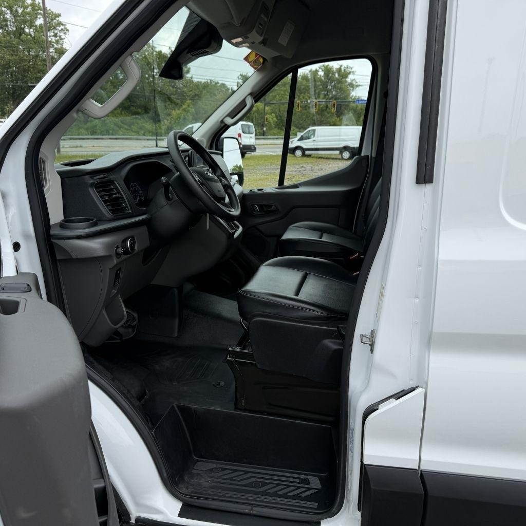 Ford Transit 250 Van 2025