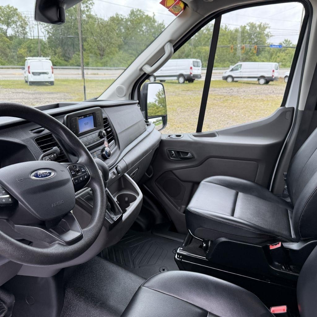 Ford Transit 250 Van 2025