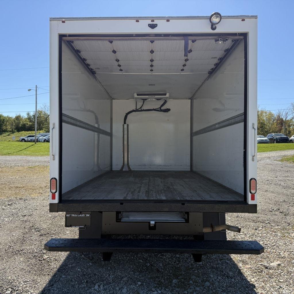 Chevrolet Express G3500 177" 2024