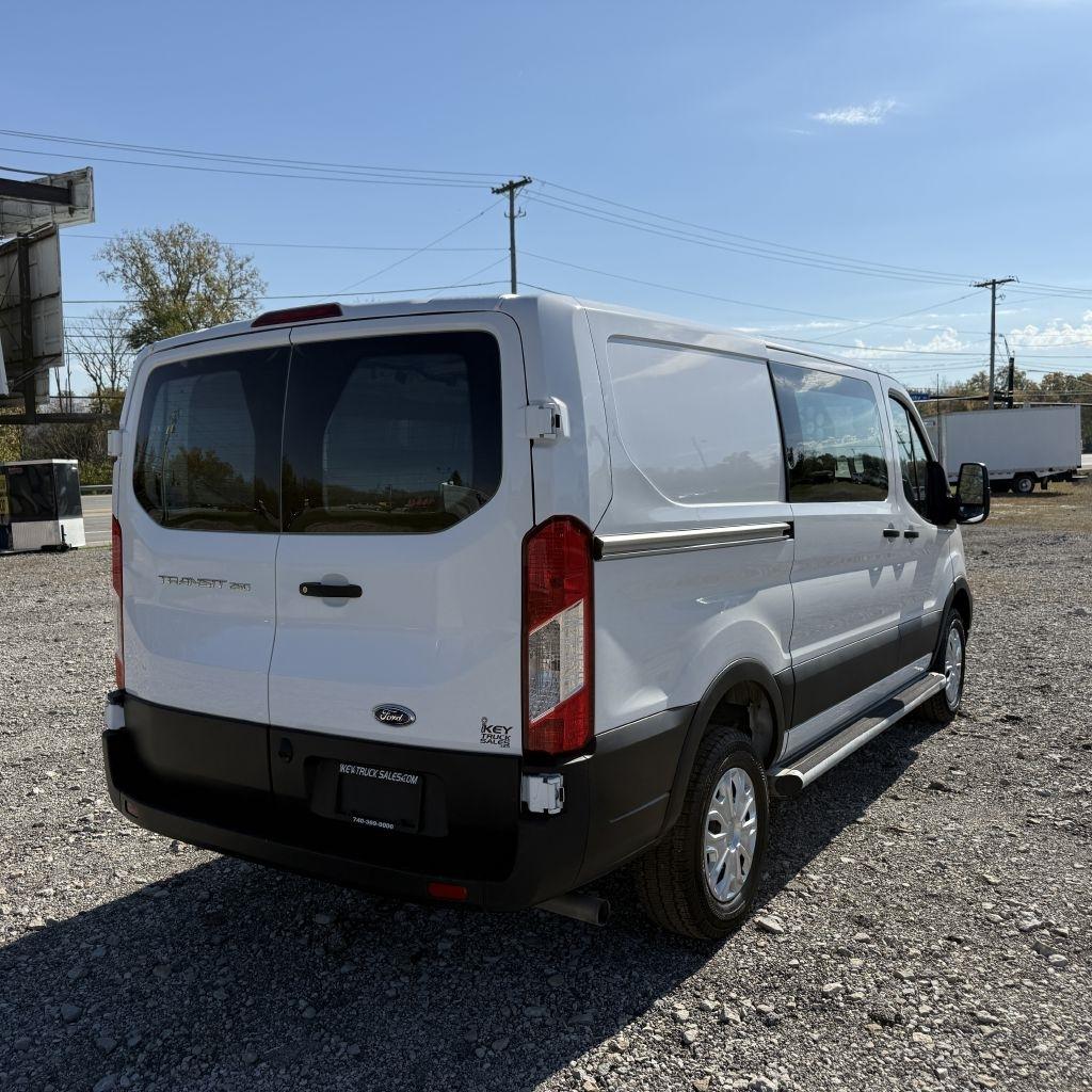 Ford Transit 250 Van 2025