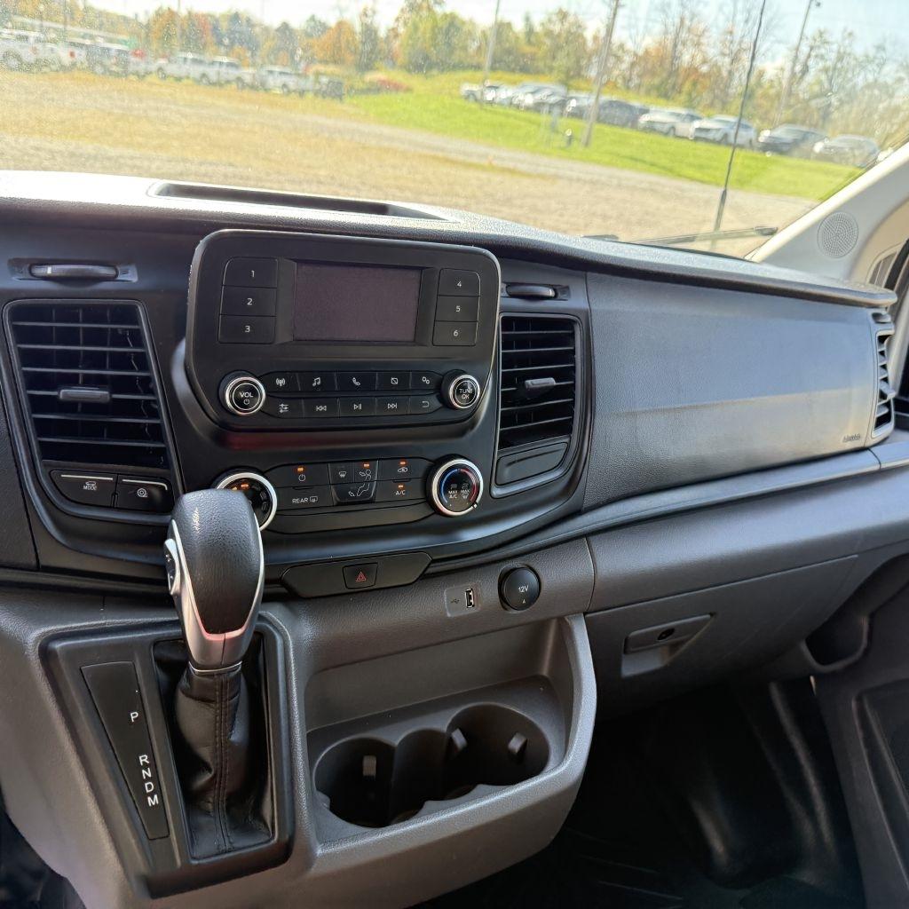 Ford Transit 250 Van 2025