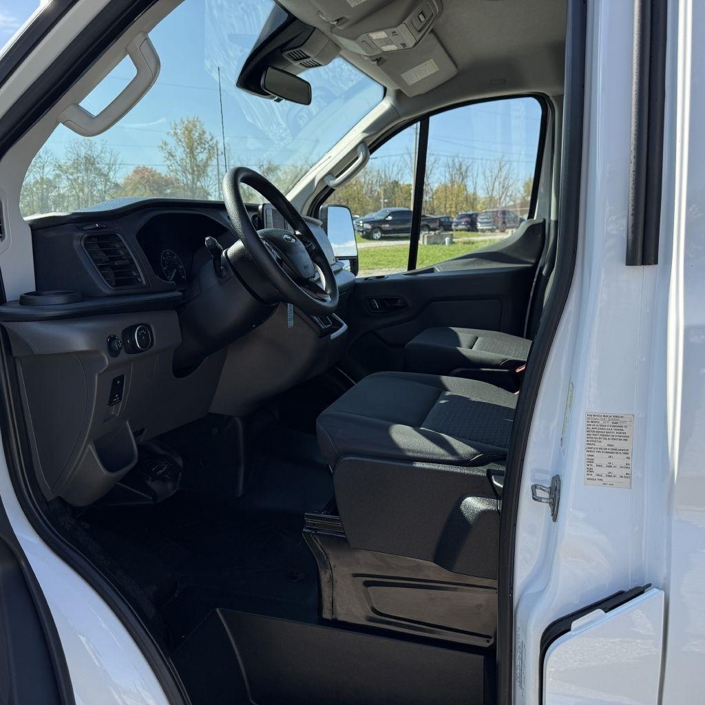 Ford Transit 250 Van 2025