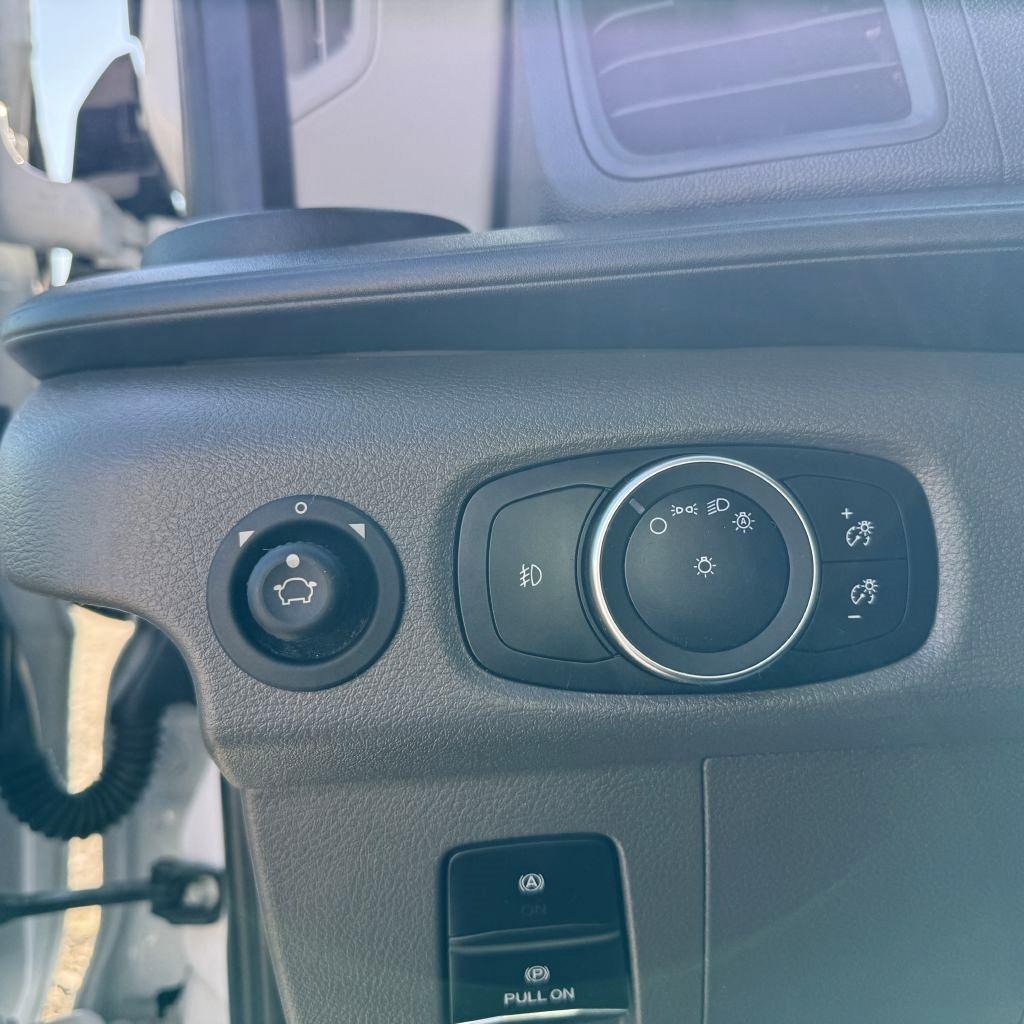 Ford Transit 250 Van 2025