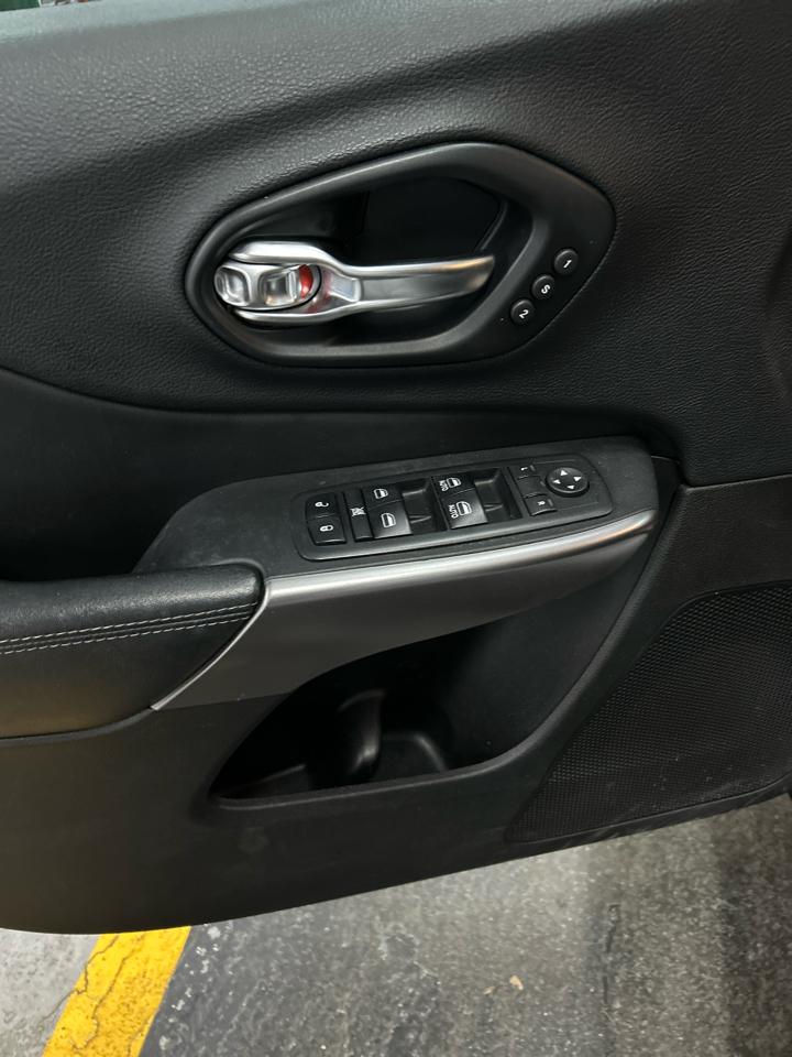 Jeep Cherokee Limited 4WD 2019