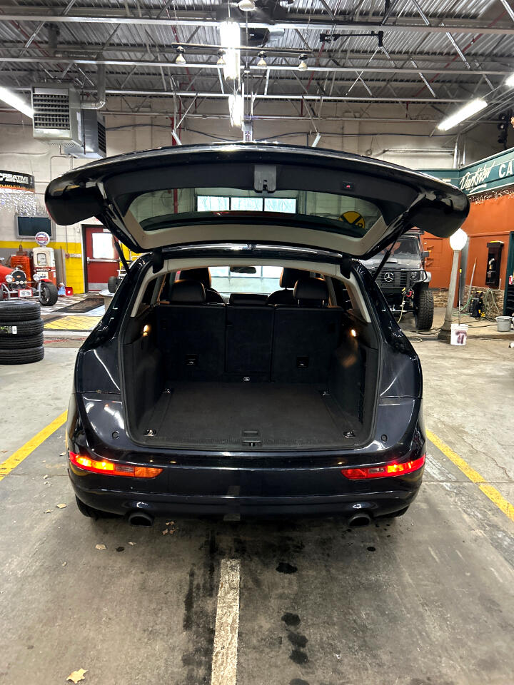 Audi Q5 2.0T Premium quattro 2016