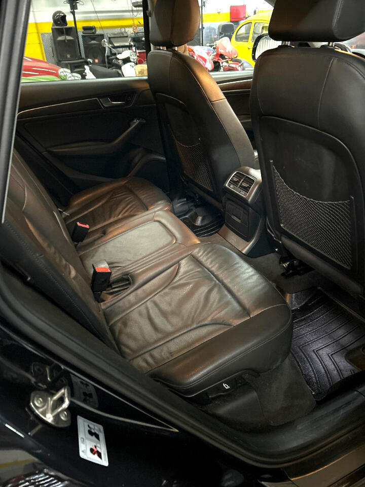 Audi Q5 2.0T Premium quattro 2016