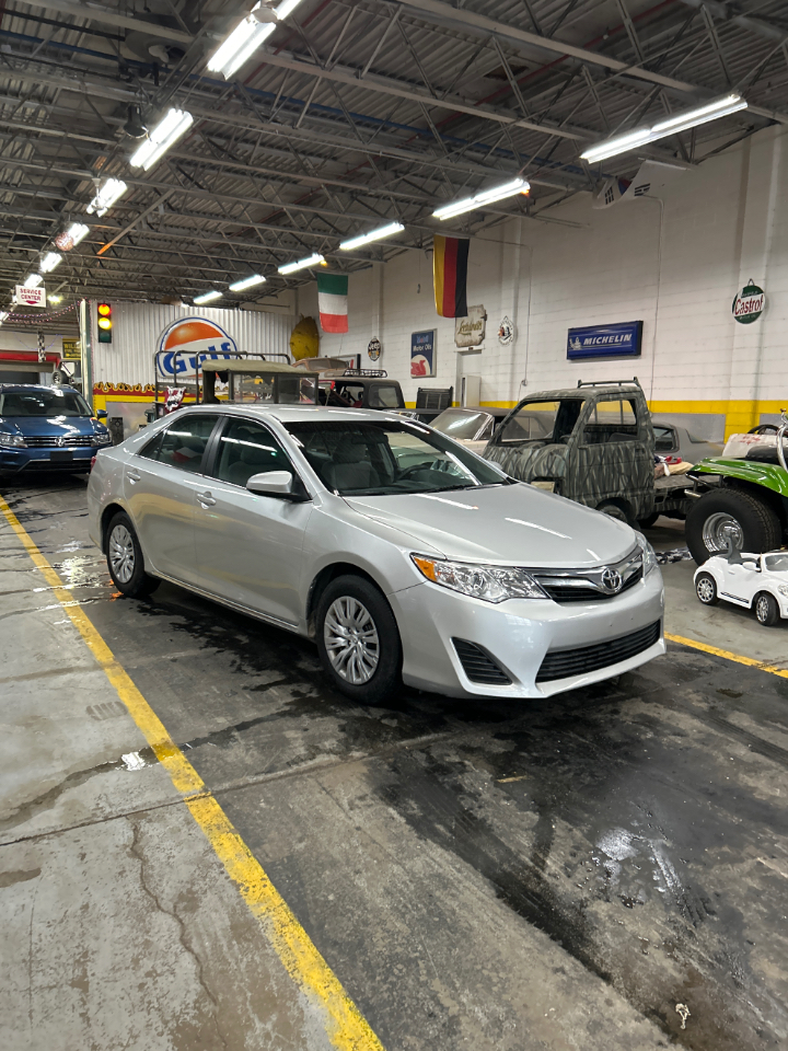 Toyota Camry LE 2012