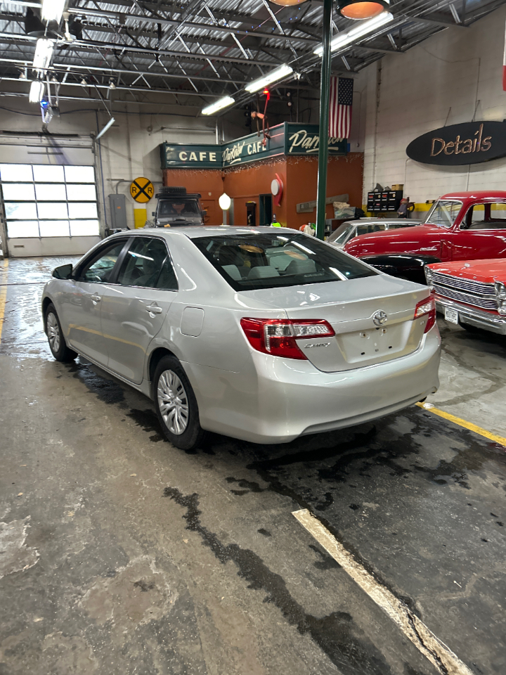 Toyota Camry LE 2012