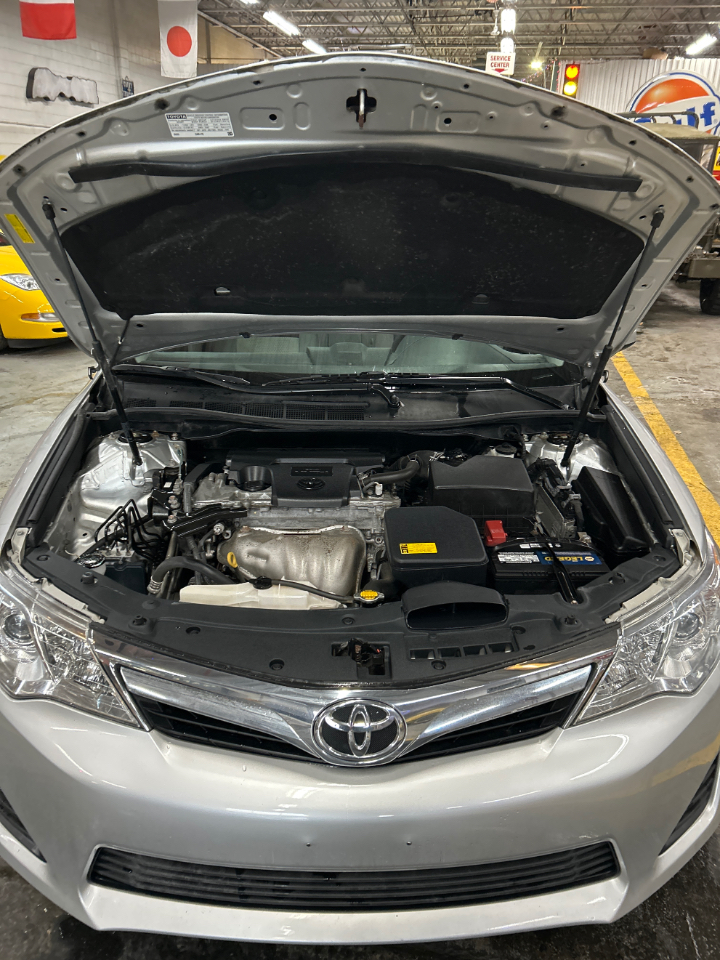 Toyota Camry LE 2012