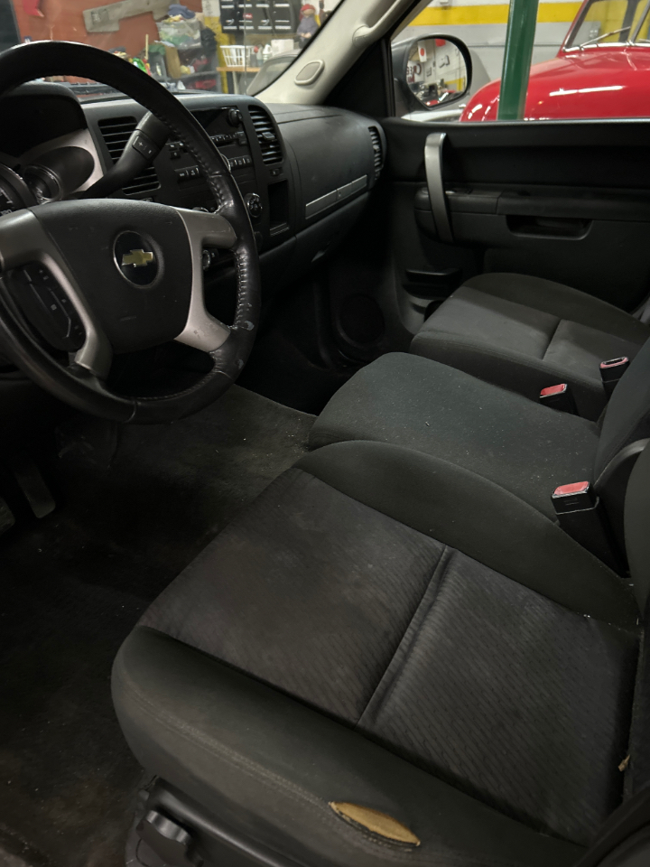 Chevrolet Silverado 1500 LT1 Crew Cab 4WD 2010