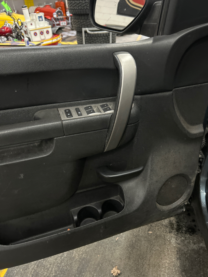 Chevrolet Silverado 1500 LT1 Crew Cab 4WD 2010