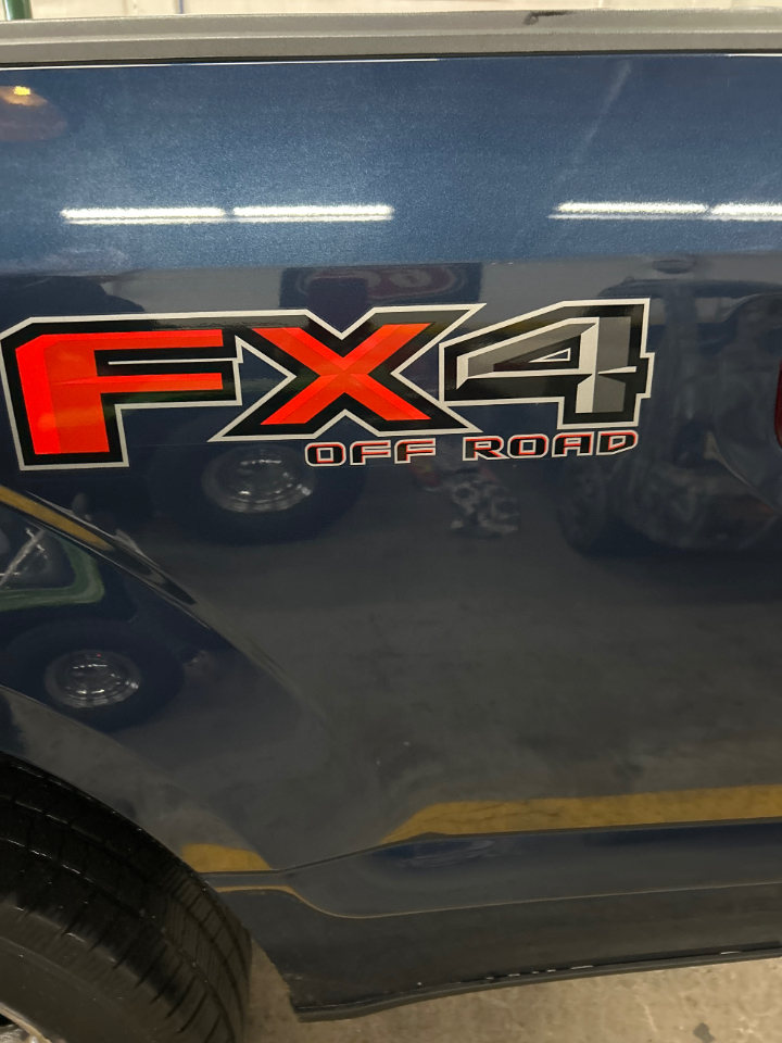 Ford F-150 Lariat SuperCab 8-ft. 4WD 2016