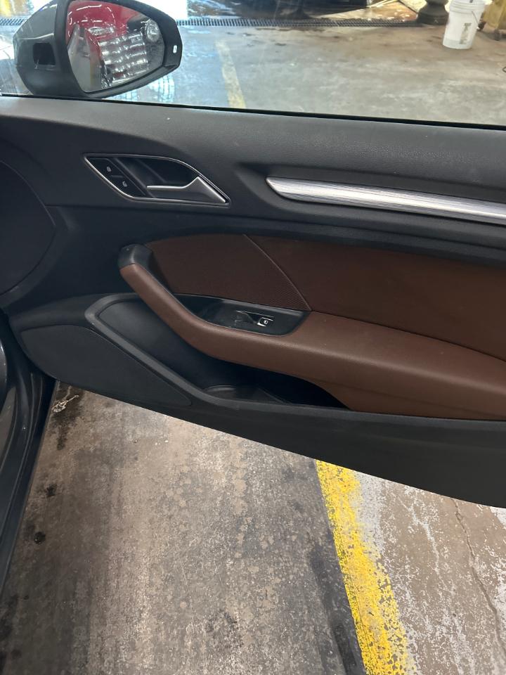 Audi A3 2.0T Premium Plus Cabriolet quattro S tronic 2015