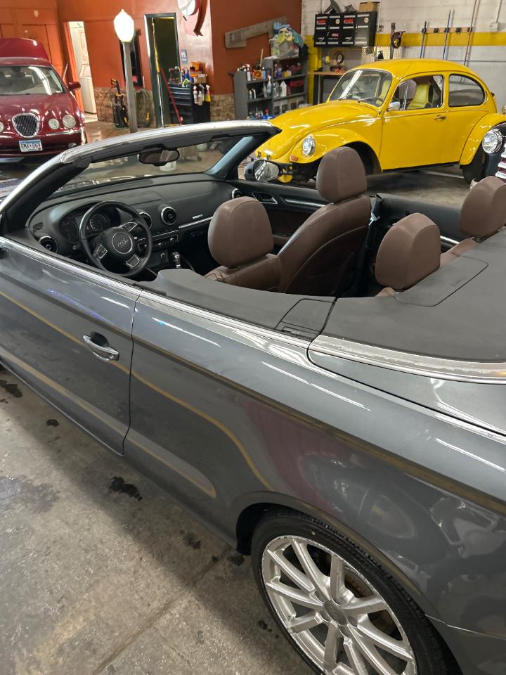 Audi A3 2.0T Premium Plus Cabriolet quattro S tronic 2015