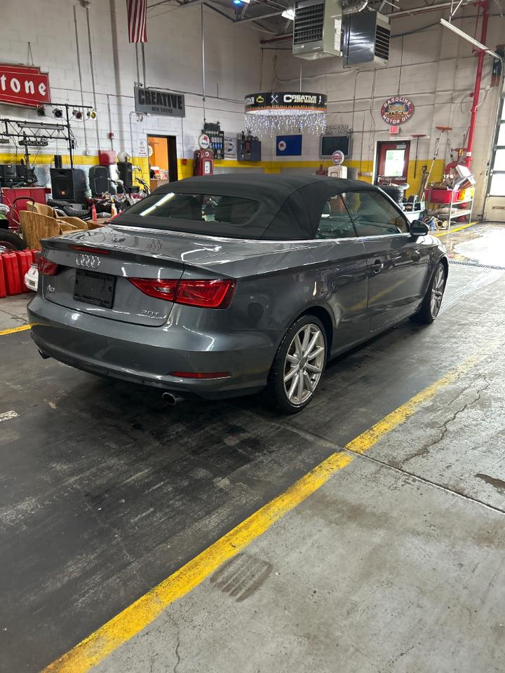 Audi A3 2.0T Premium Plus Cabriolet quattro S tronic 2015