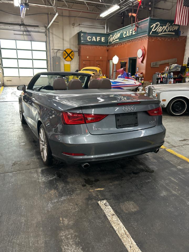 Audi A3 2.0T Premium Plus Cabriolet quattro S tronic 2015