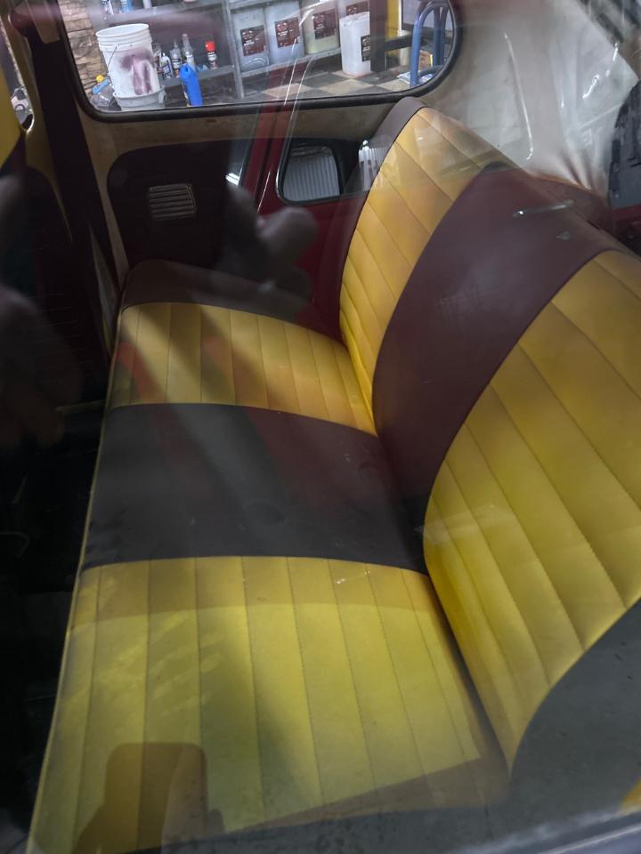 Volkswagen Super Beetle  1972