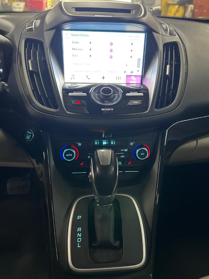 Ford C-Max Energi Titanium 2017