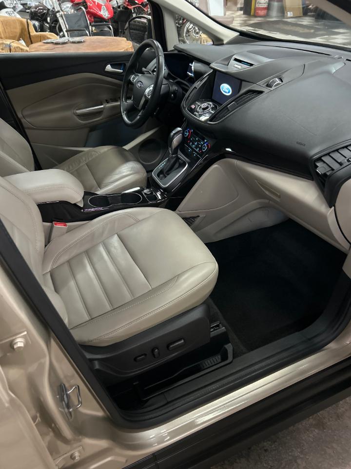 Ford C-Max Energi Titanium 2017