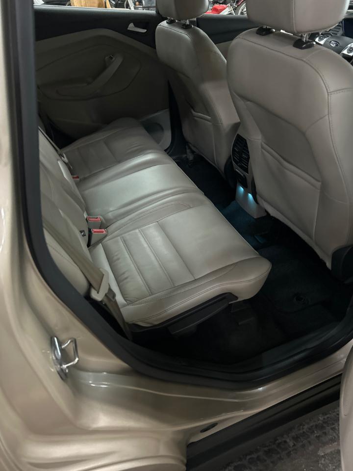 Ford C-Max Energi Titanium 2017