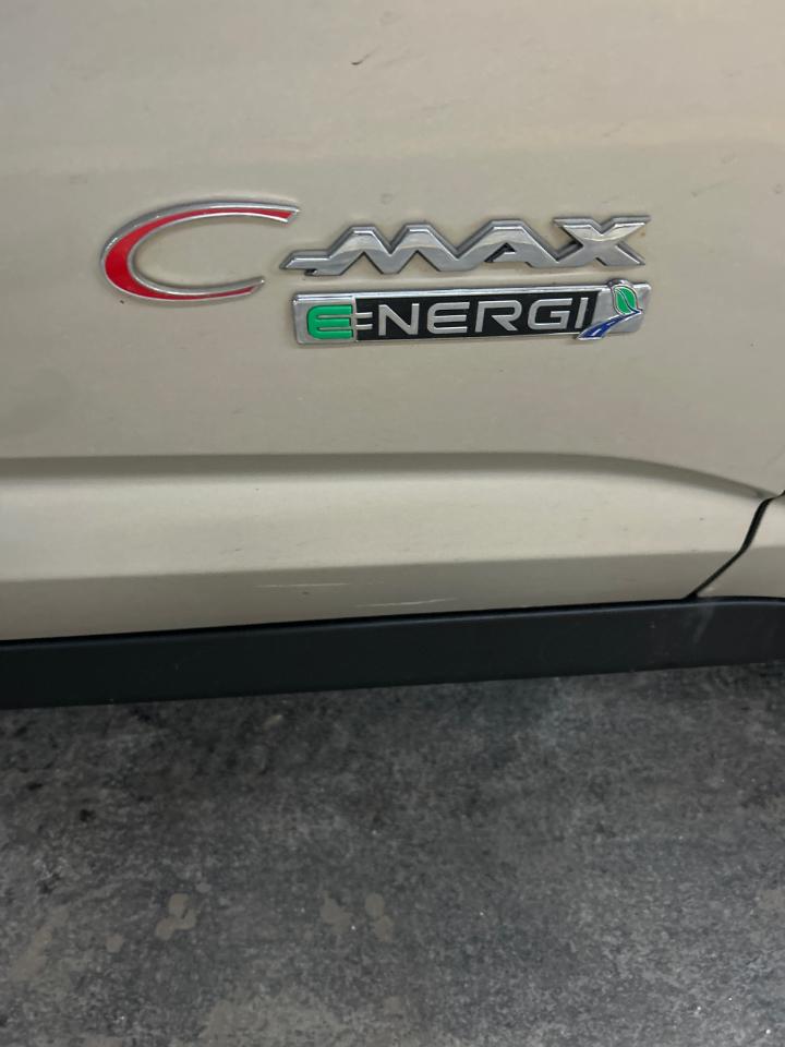 Ford C-Max Energi Titanium 2017