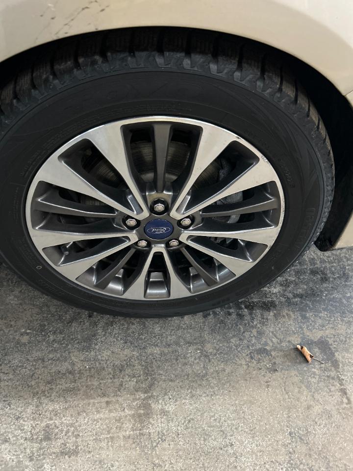 Ford C-Max Energi Titanium 2017