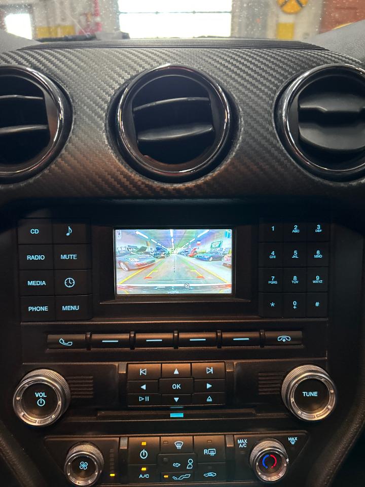 Ford Mustang V6 Convertible 2015