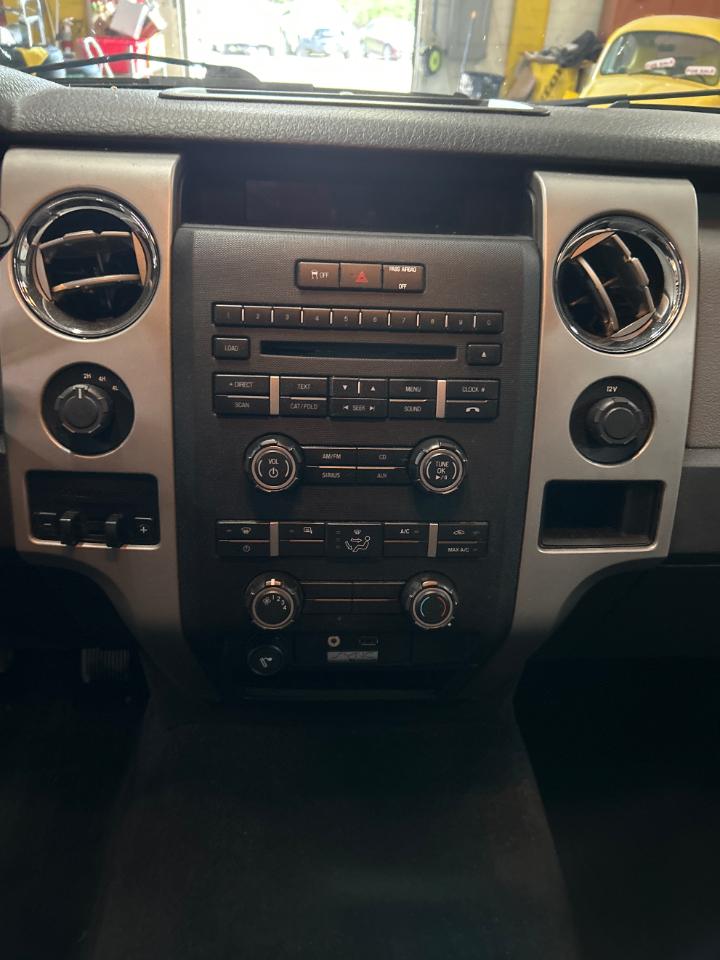 Ford F-150 XLT SuperCab 6.5-ft. Bed 4WD 2012