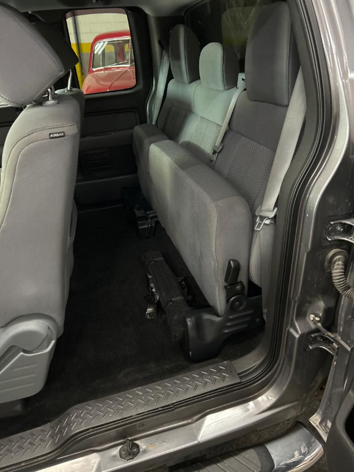 Ford F-150 XLT SuperCab 6.5-ft. Bed 4WD 2012