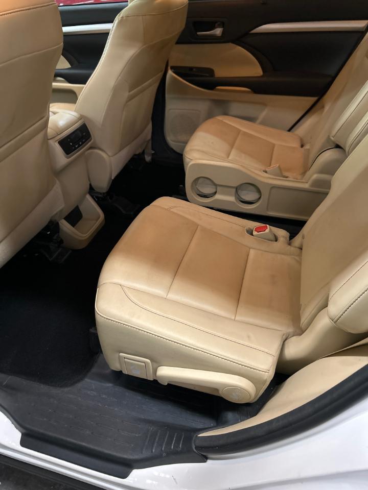 Toyota Highlander XLE AWD V6 2016