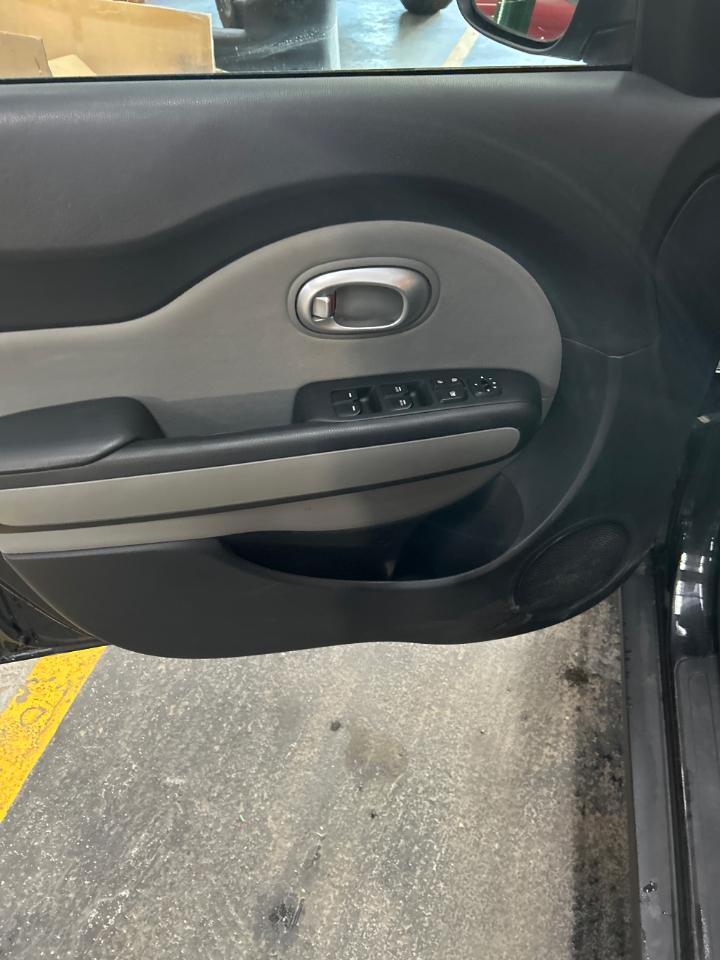 Kia Soul + w/Signature 2.0 Special Edition 2016