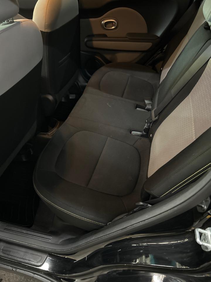 Kia Soul + w/Signature 2.0 Special Edition 2016