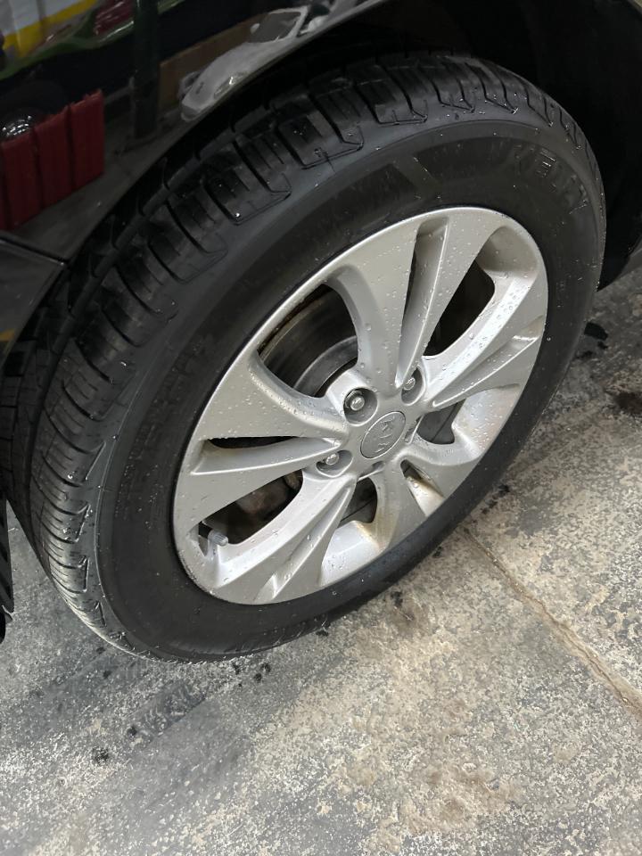 Kia Soul + w/Signature 2.0 Special Edition 2016