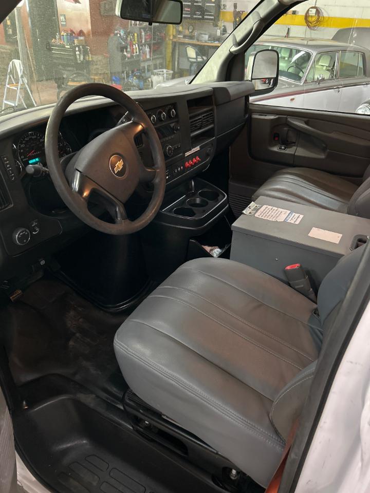Chevrolet Express 2500 Cargo 2014