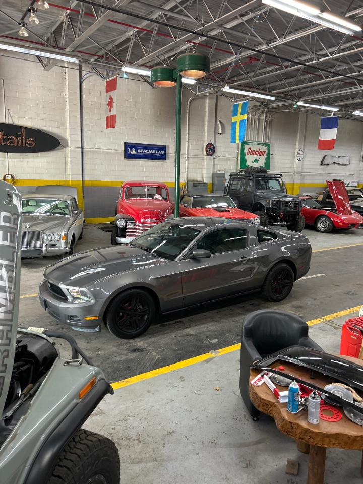 Ford Mustang V6 Coupe 2010