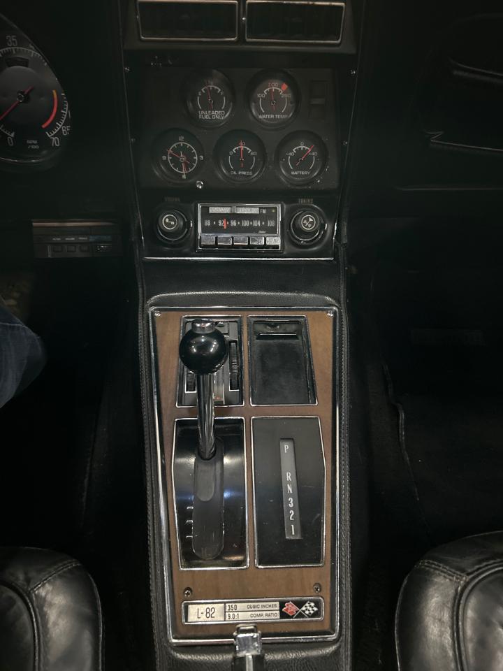 Chevrolet Corvette Convertible 1975