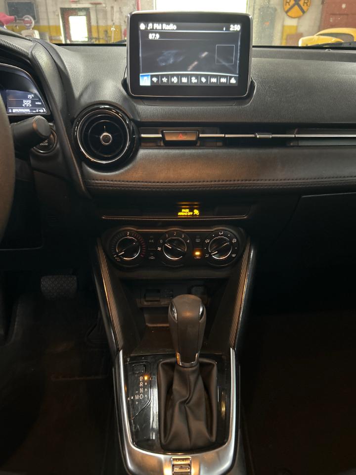 Toyota Yaris iA 6A 2018