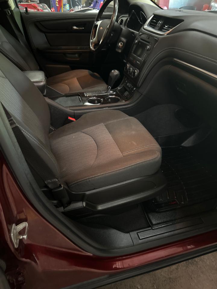 Chevrolet Traverse 2LT AWD 2017
