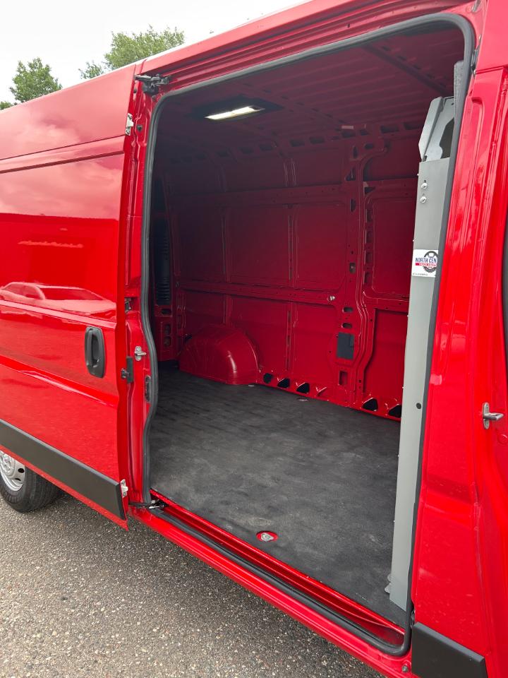 RAM Promaster 2500 High Roof 159-in. WB 2021