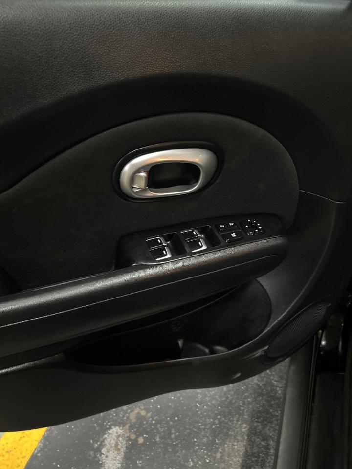 Kia Soul Base 6A 2019