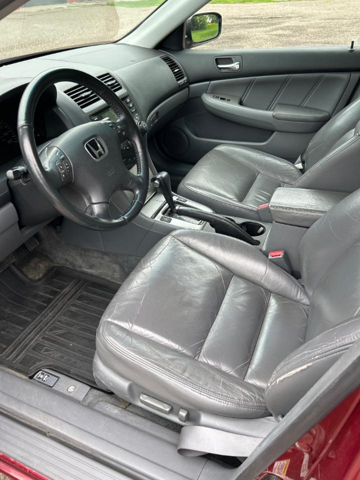Honda Accord EX Sedan AT 2004
