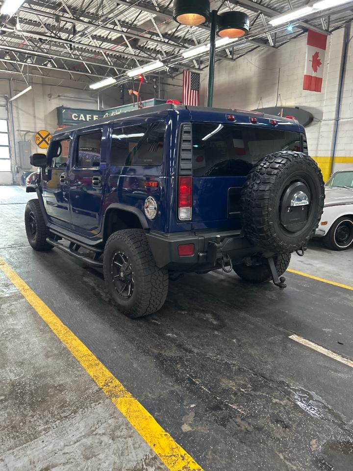 HUMMER H2 Base 2007