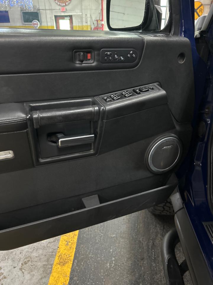 HUMMER H2 Base 2007