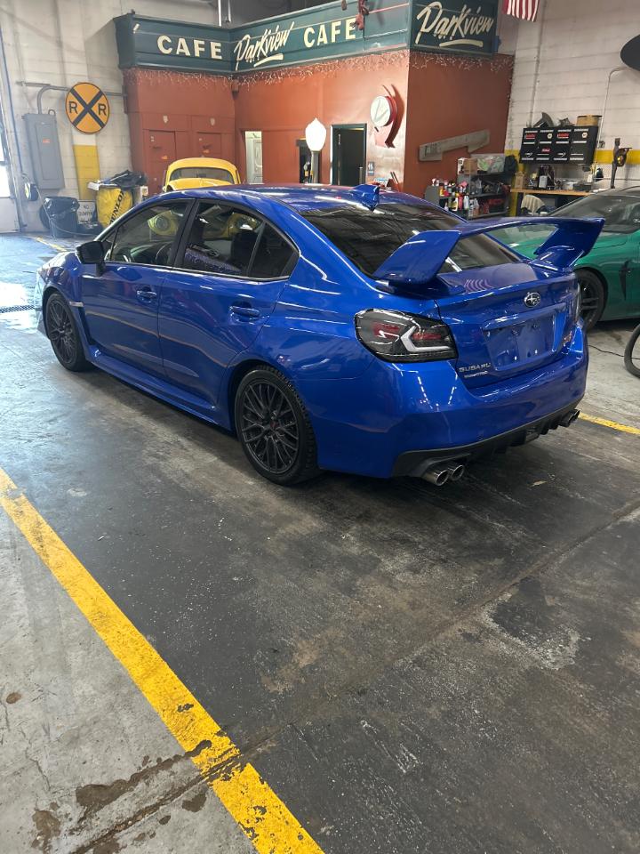 Subaru WRX STI 4-Door 2017