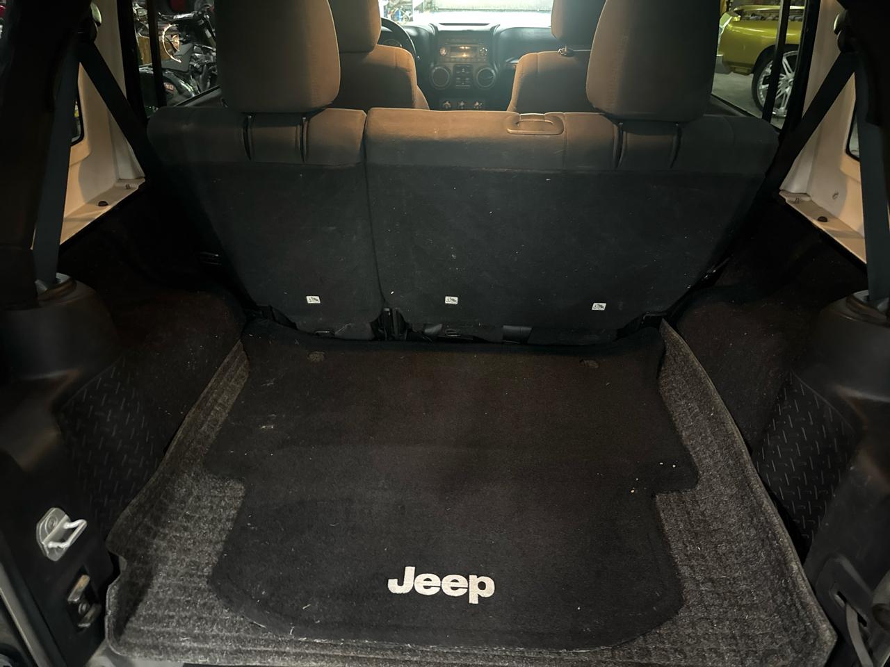 Jeep Wrangler Unlimited Sport 4WD 2012