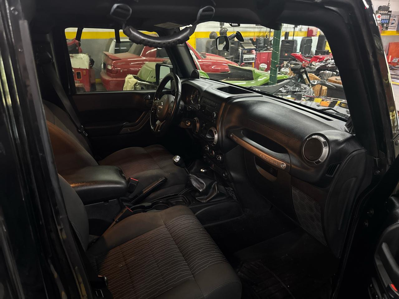 Jeep Wrangler Unlimited Sport 4WD 2012